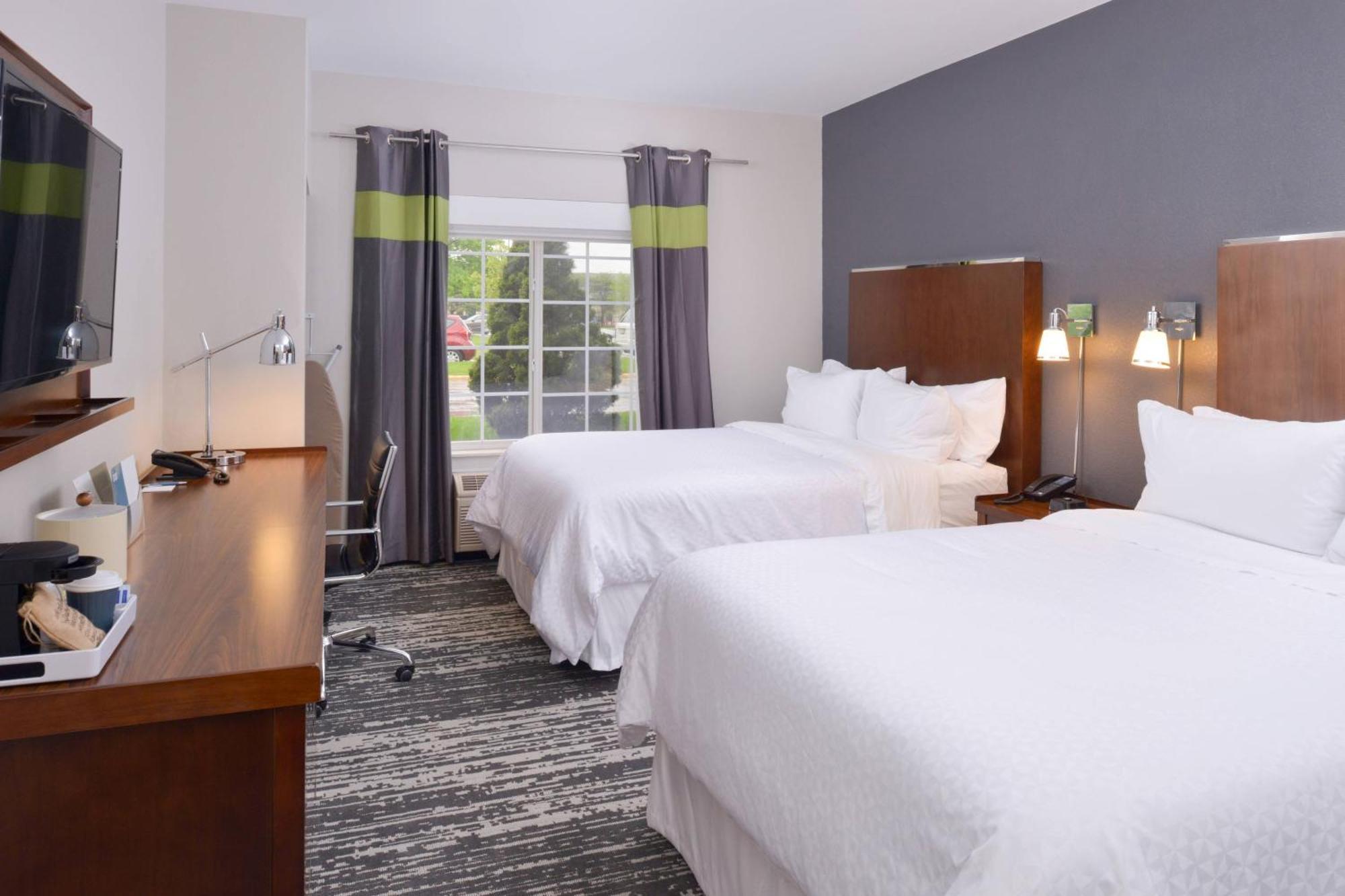 Four Points By Sheraton Mount Prospect O'Hare Exterior photo