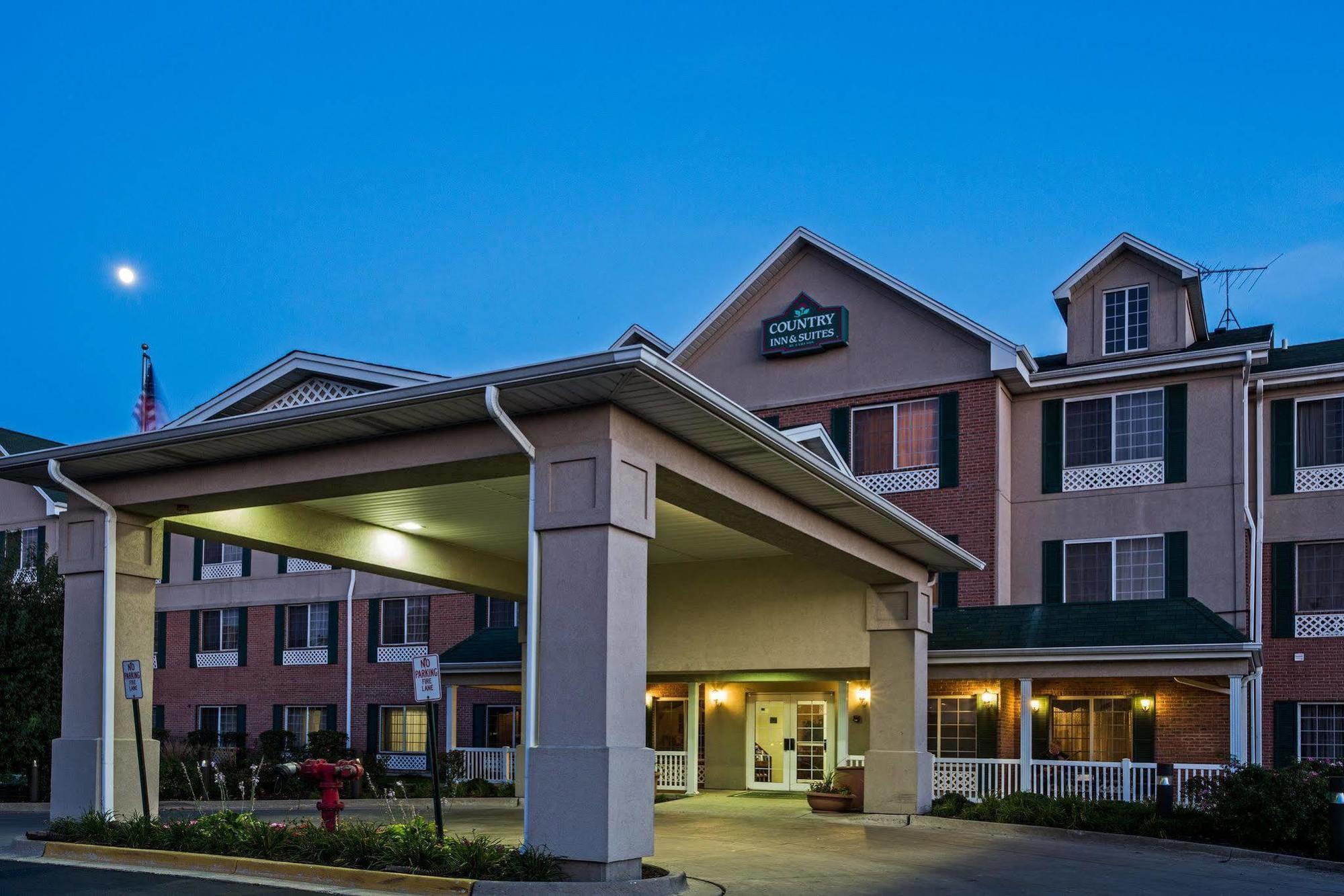 Four Points By Sheraton Mount Prospect O'Hare Exterior photo