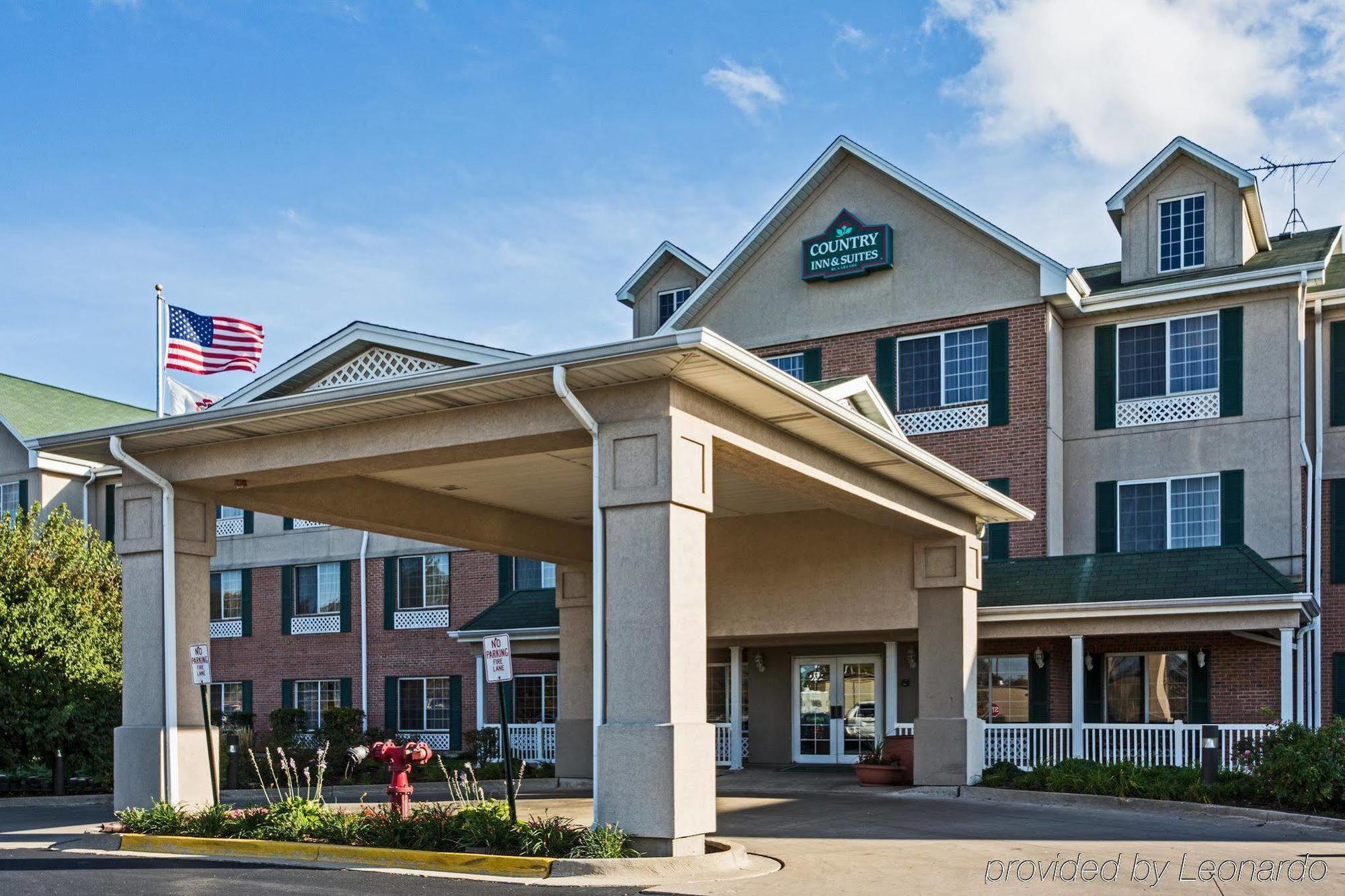 Four Points By Sheraton Mount Prospect O'Hare Exterior photo